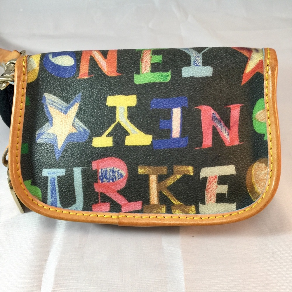Dooney and Bourke Wristlet - Picture 2 of 8